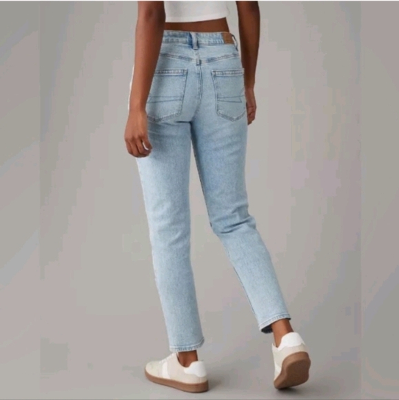 American eagle strigid mom jeans in blue breeze sz 16 - Picture 1 of 10